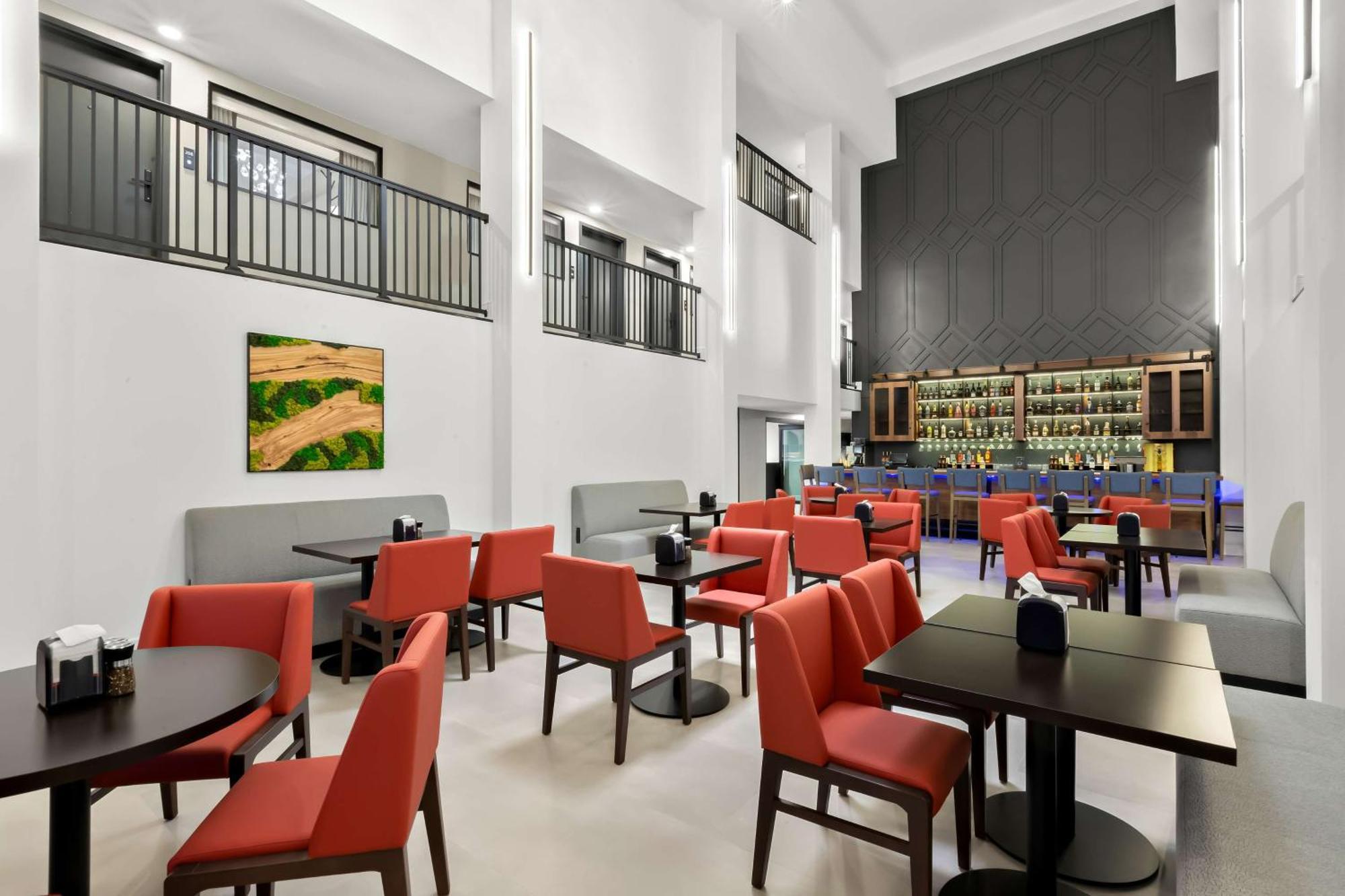 Latitude Suites Tinton Falls Eatontown - BW Premier Collection Экстерьер фото