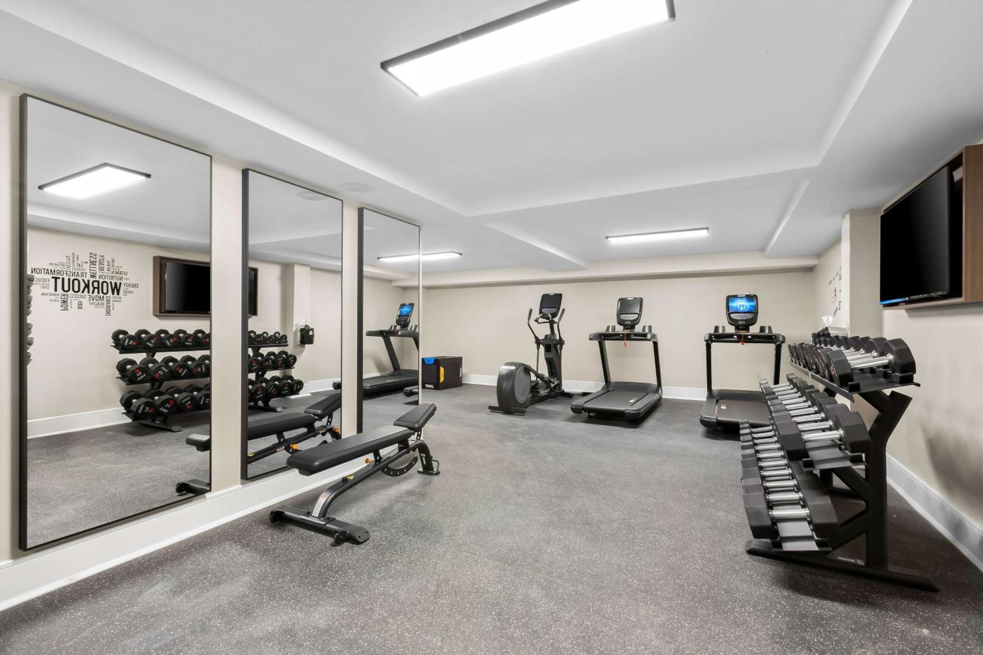 Latitude Suites Tinton Falls Eatontown - BW Premier Collection Экстерьер фото